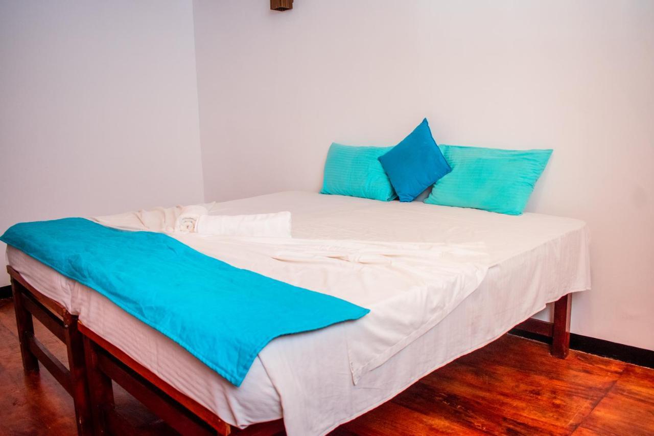 Hotel Sarada Tissamaharama